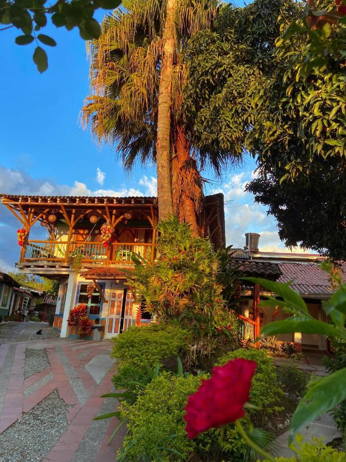 Eco Palmas Hotel 2*