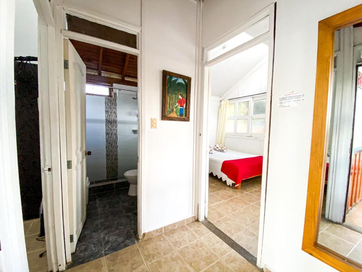 Eco Palmas Hotel 2*
