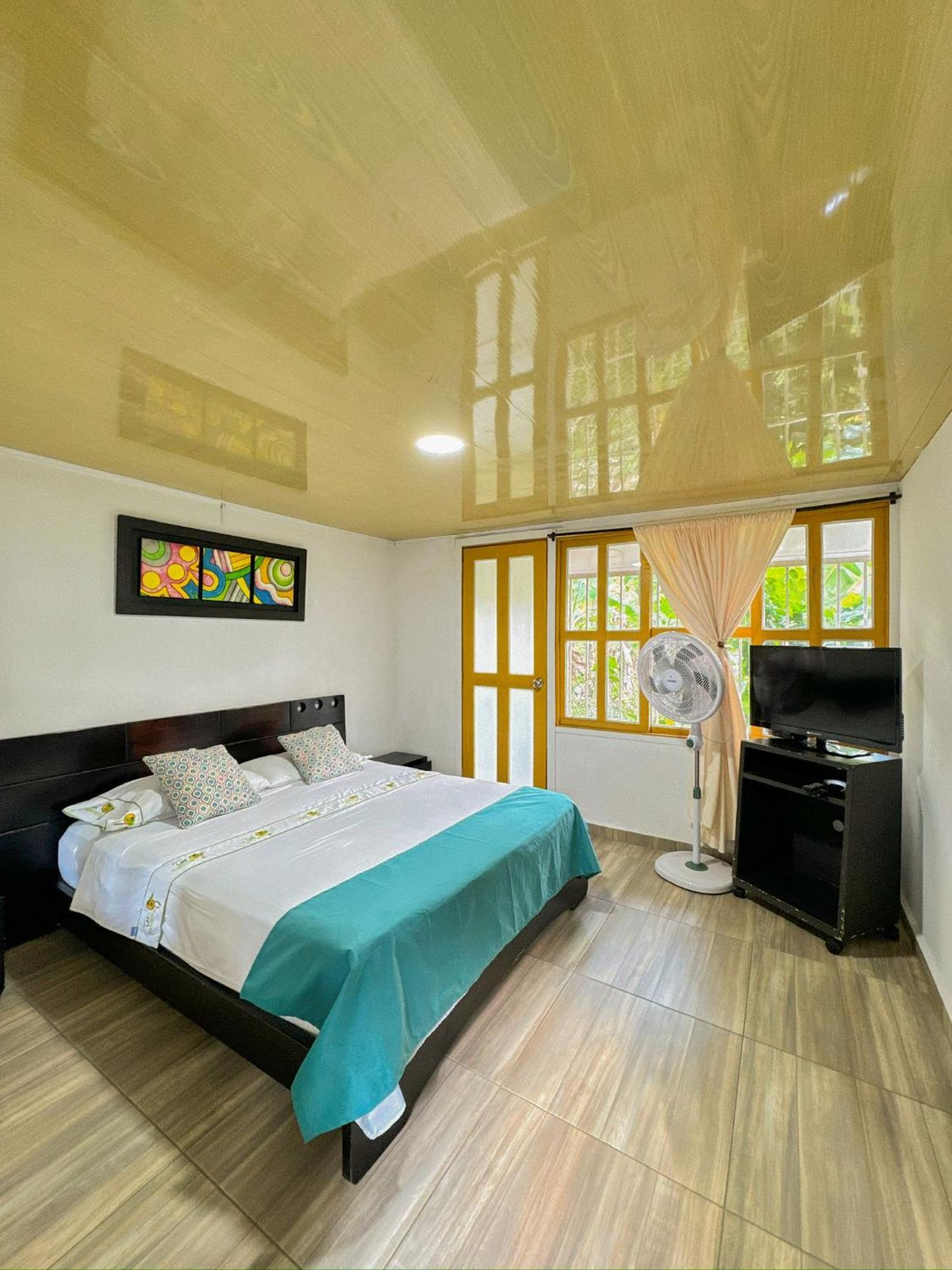 Eco Palmas 2* Armenia (Quindio)